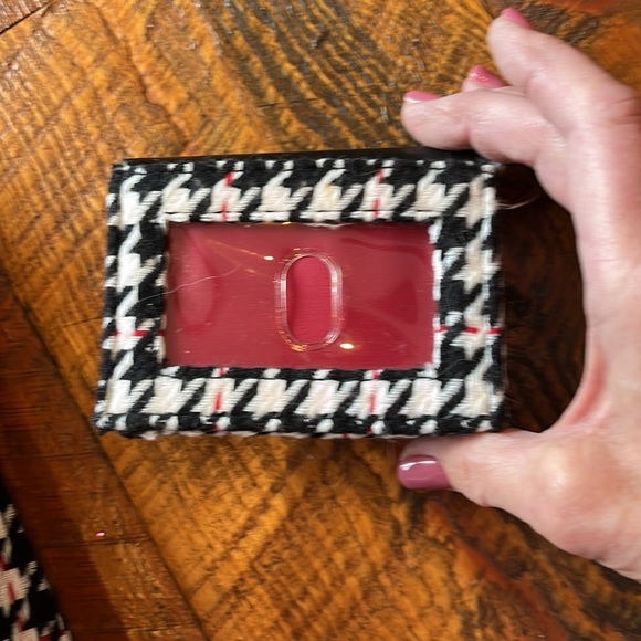 Nine West handbag with keychain wallet - Picture 3 of 6